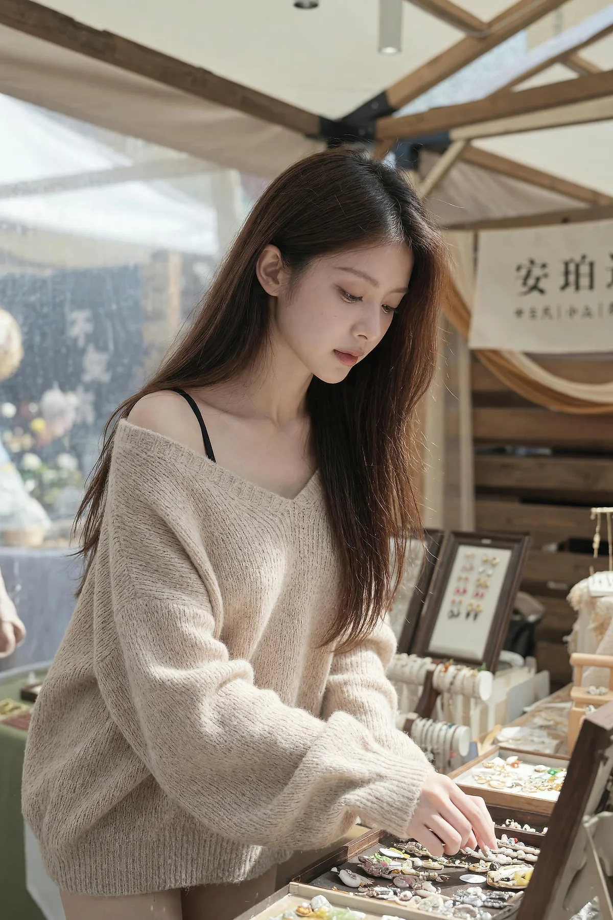 AIG  No.610 糖er闹市香肩美腿 - 2