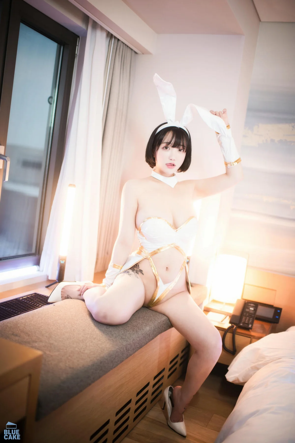BLUECAKE No.017 Son Ye-Eun兔女郎爆乳连体衣 - 2