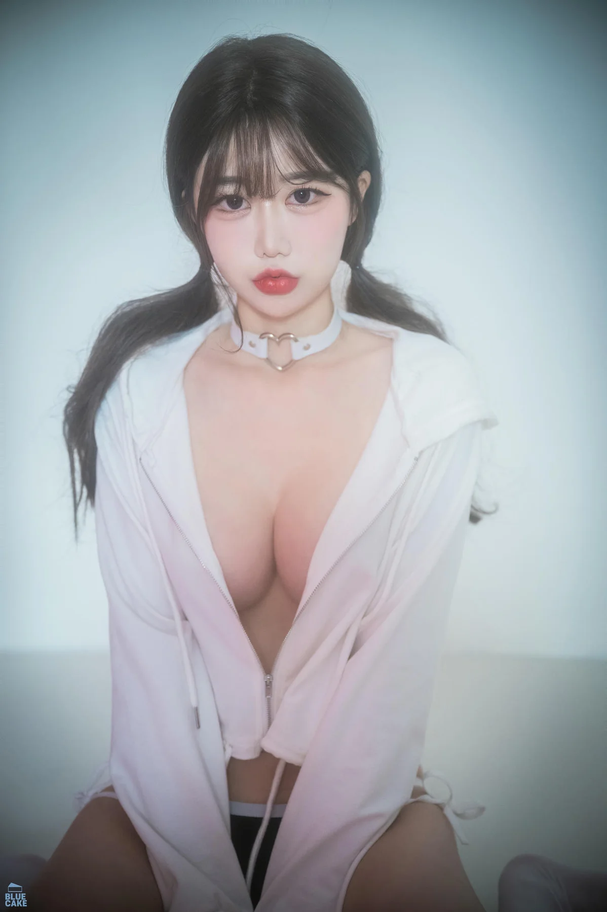 BLUECAKE No.090 JungEun白衬衫萝莉美腿 - 2