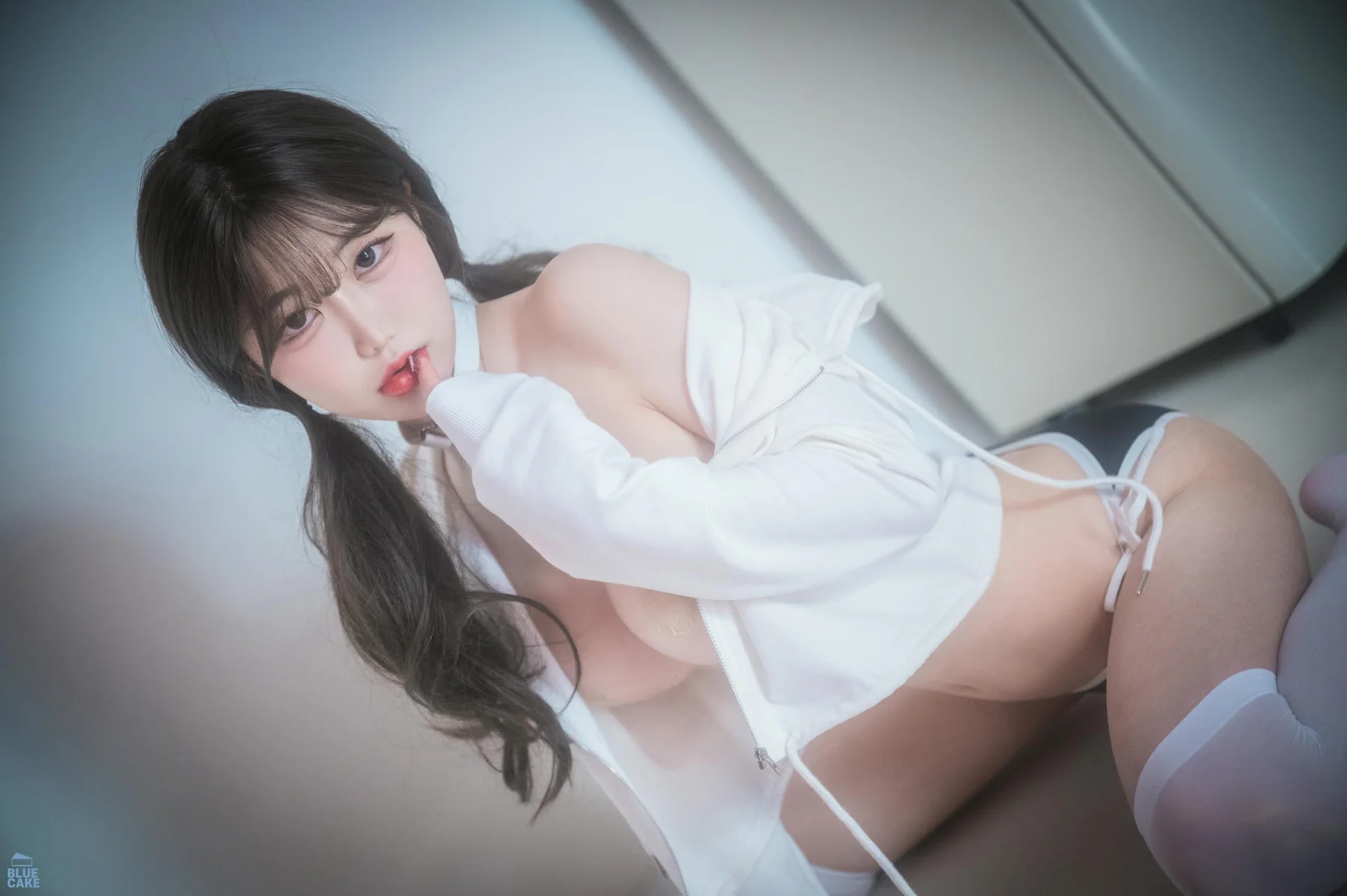 BLUECAKE No.090 JungEun白衬衫萝莉美腿 - 10