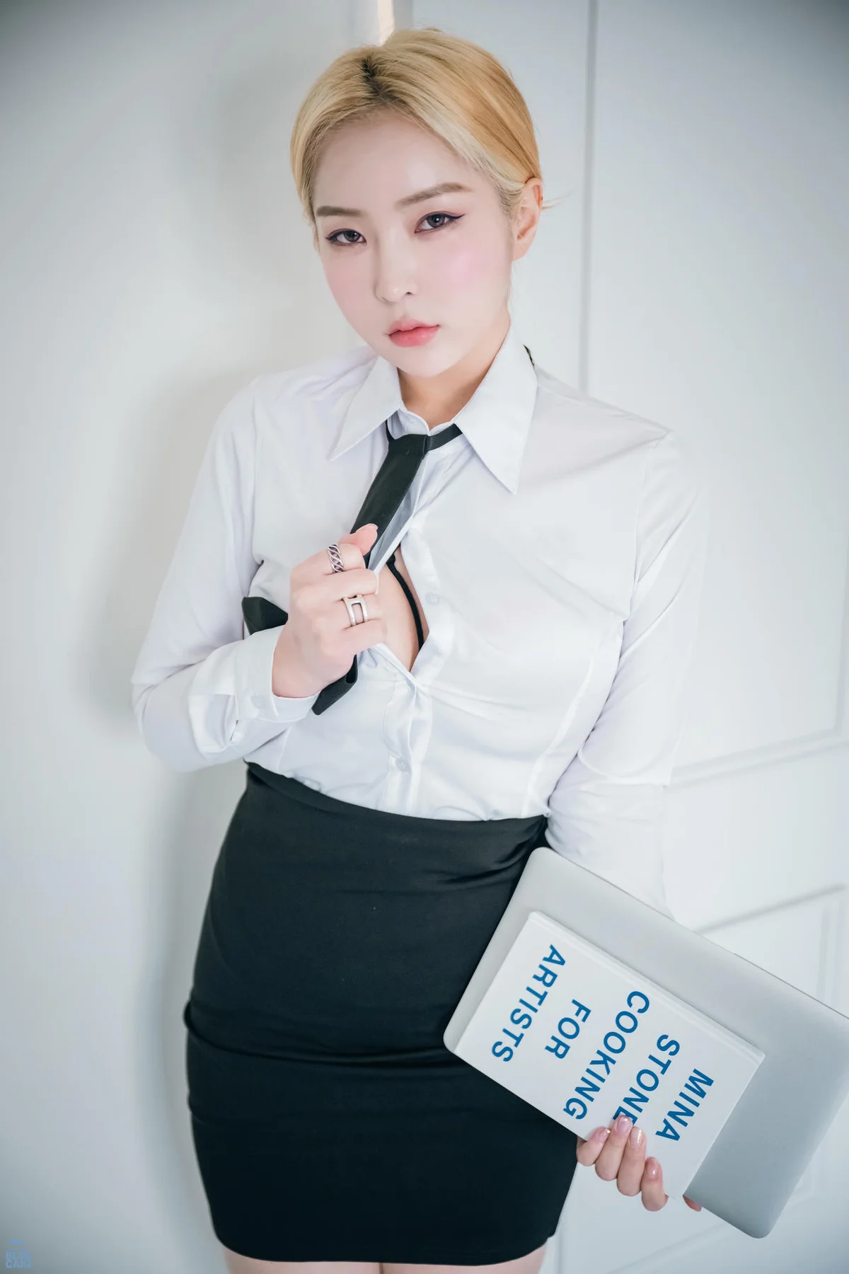 BLUECAKE No.125 JinJu爆乳ol制服 - 4