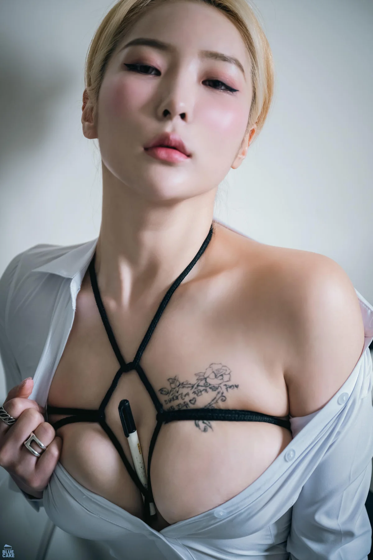 BLUECAKE No.125 JinJu爆乳ol制服 - 8