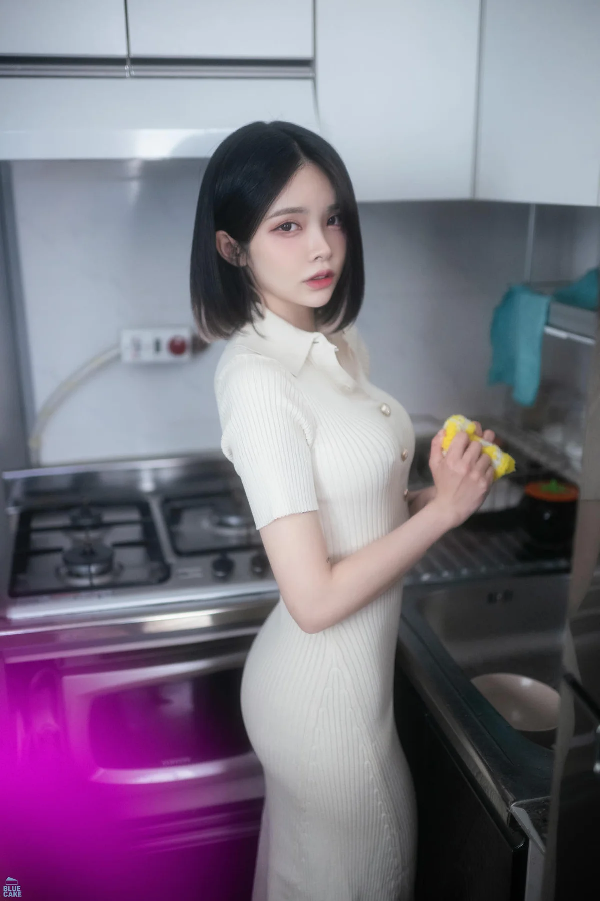 BLUECAKE No.143 Hikari抹胸短发美女 - 5