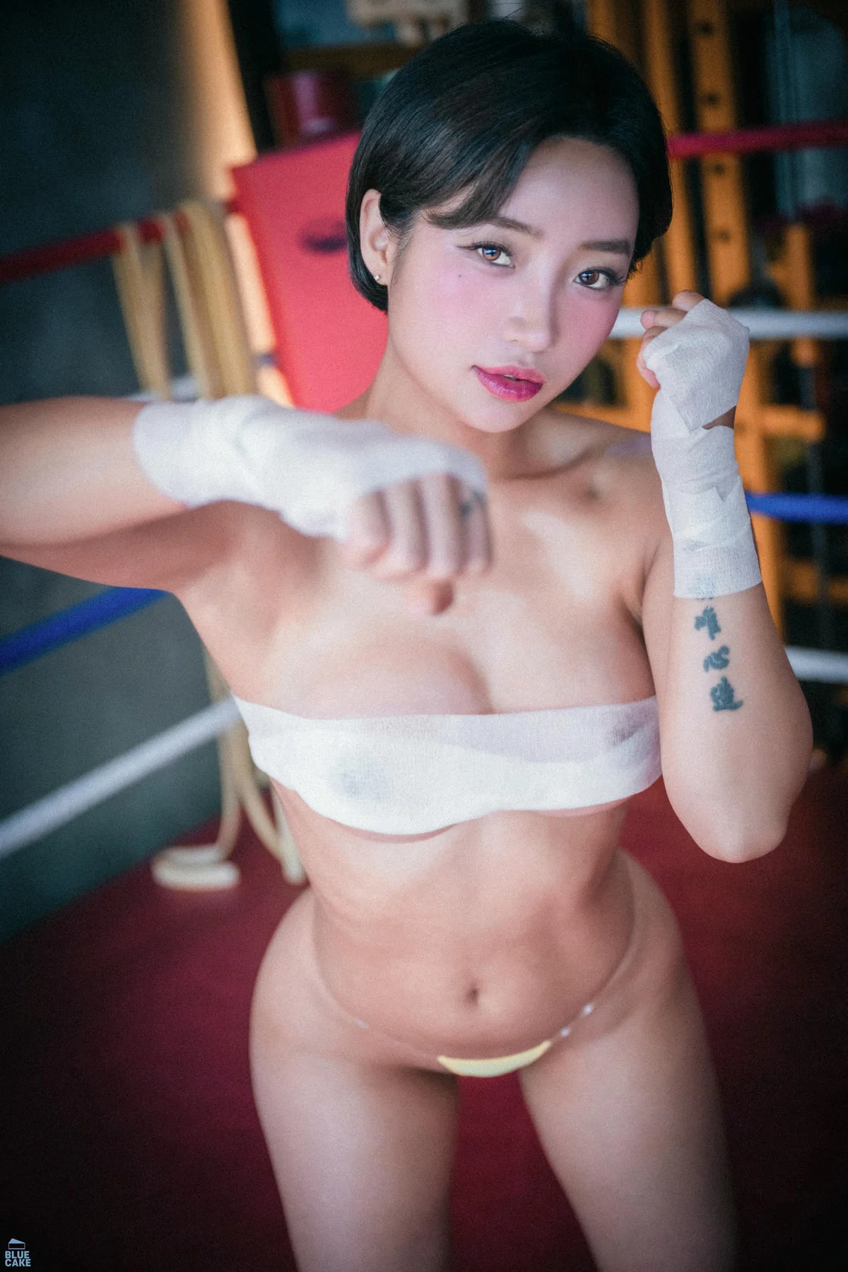BLUECAKE No.145 Booty Queen短发美女抹胸美乳 - 6