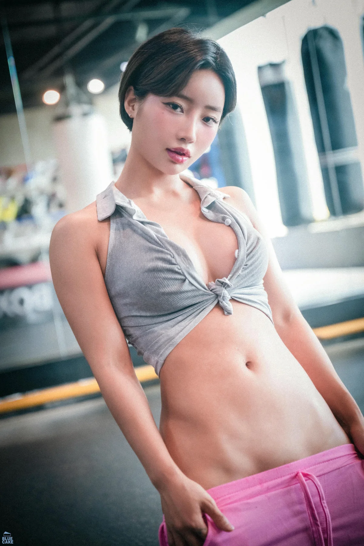 BLUECAKE No.147 Booty Queen粉色健身短裤 - 10