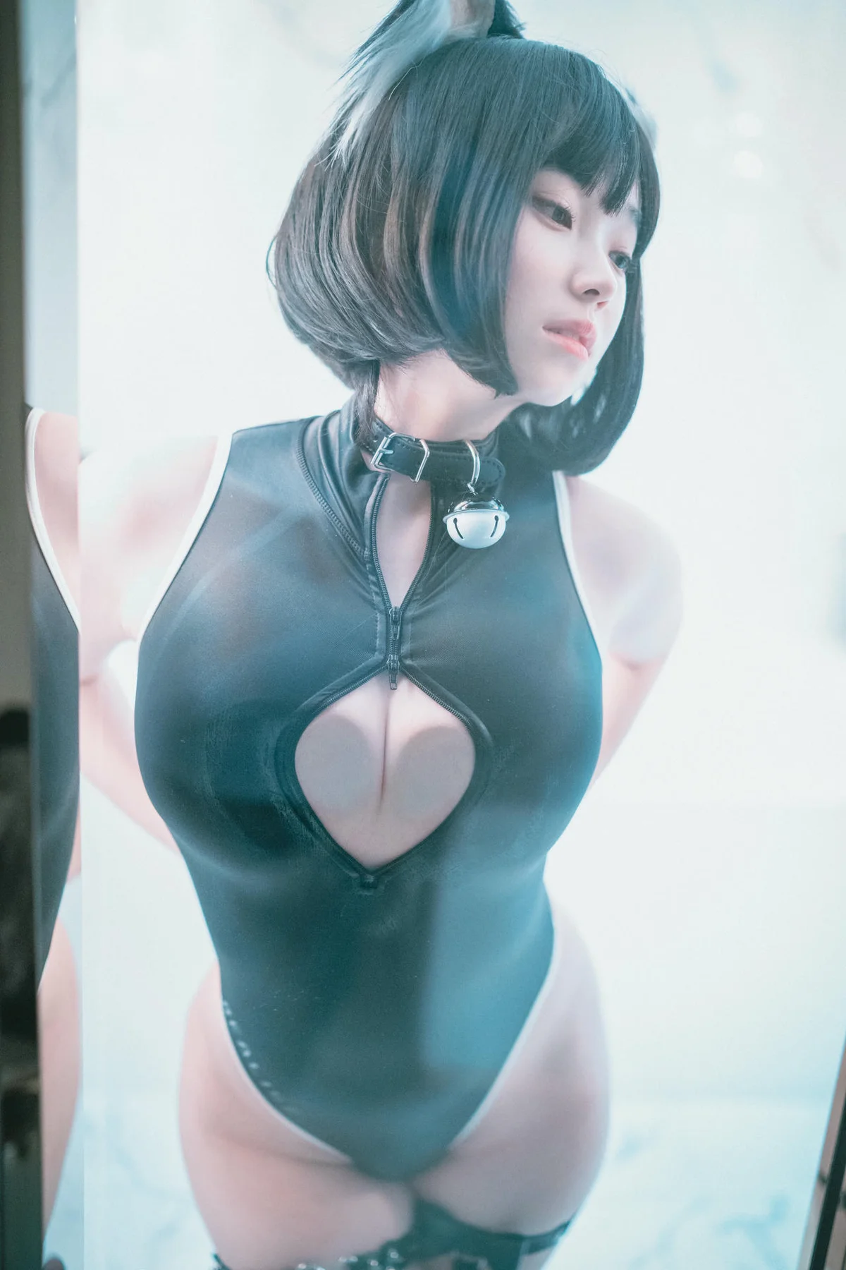 DJAWA No.007 Bambi湿身连体衣翘臀 - 2