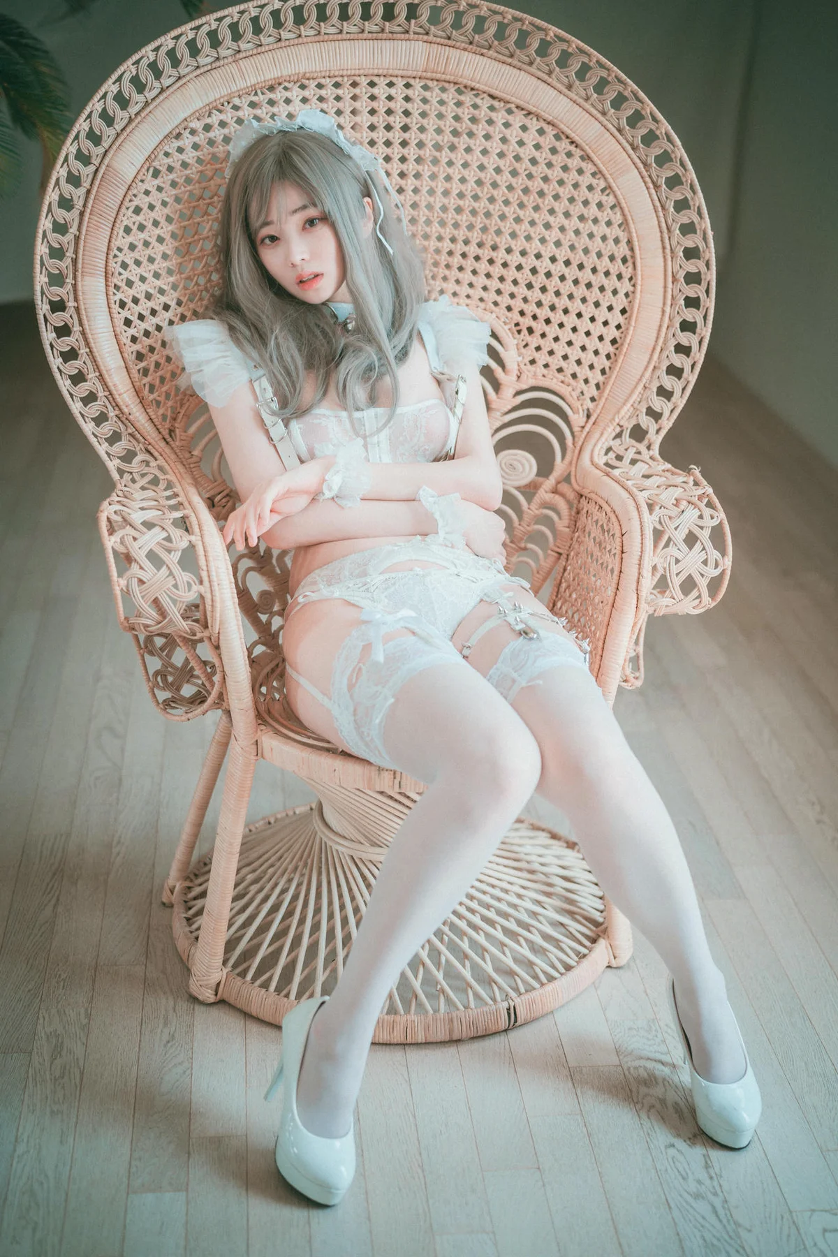 DJAWA No.010 Bambi制服乳贴写真 - 5