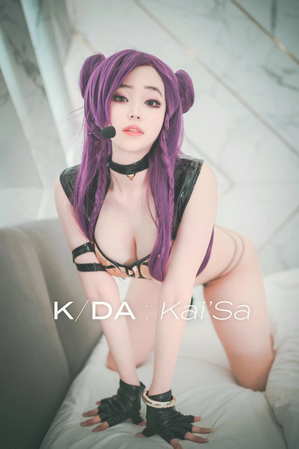DJAWA No.019 Bambi性感翘臀皮裤 - 5