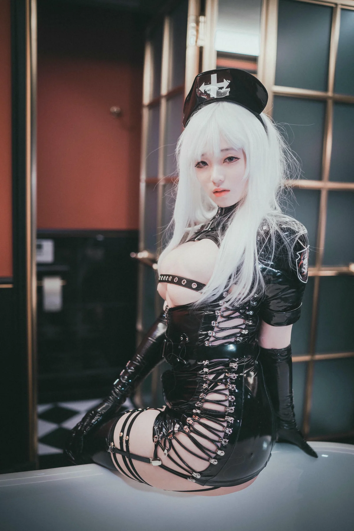 DJAWA No.035 Bambi皮裙警花制服 - 7