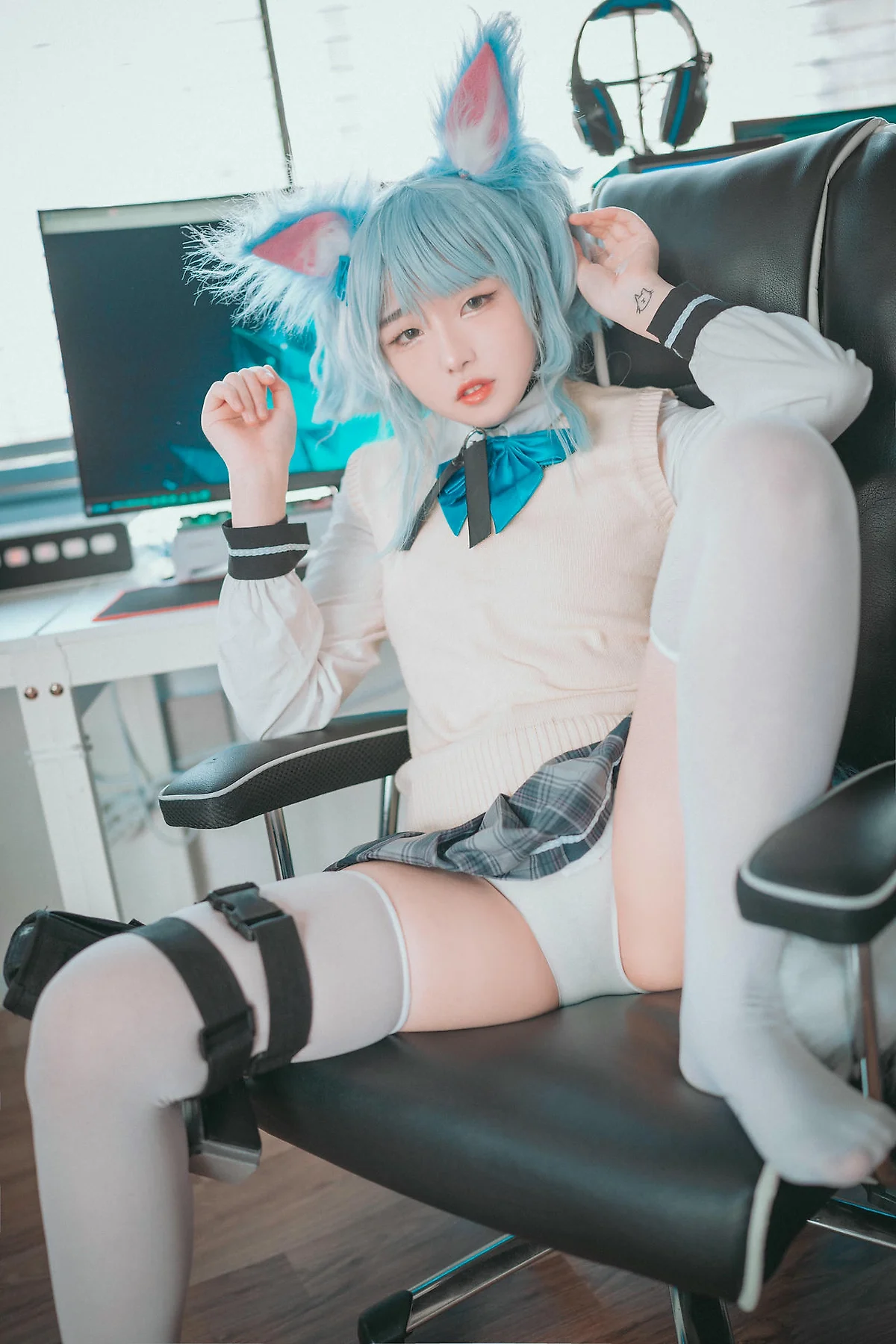 DJAWA No.076 Sonson电动少女翘臀 - 2