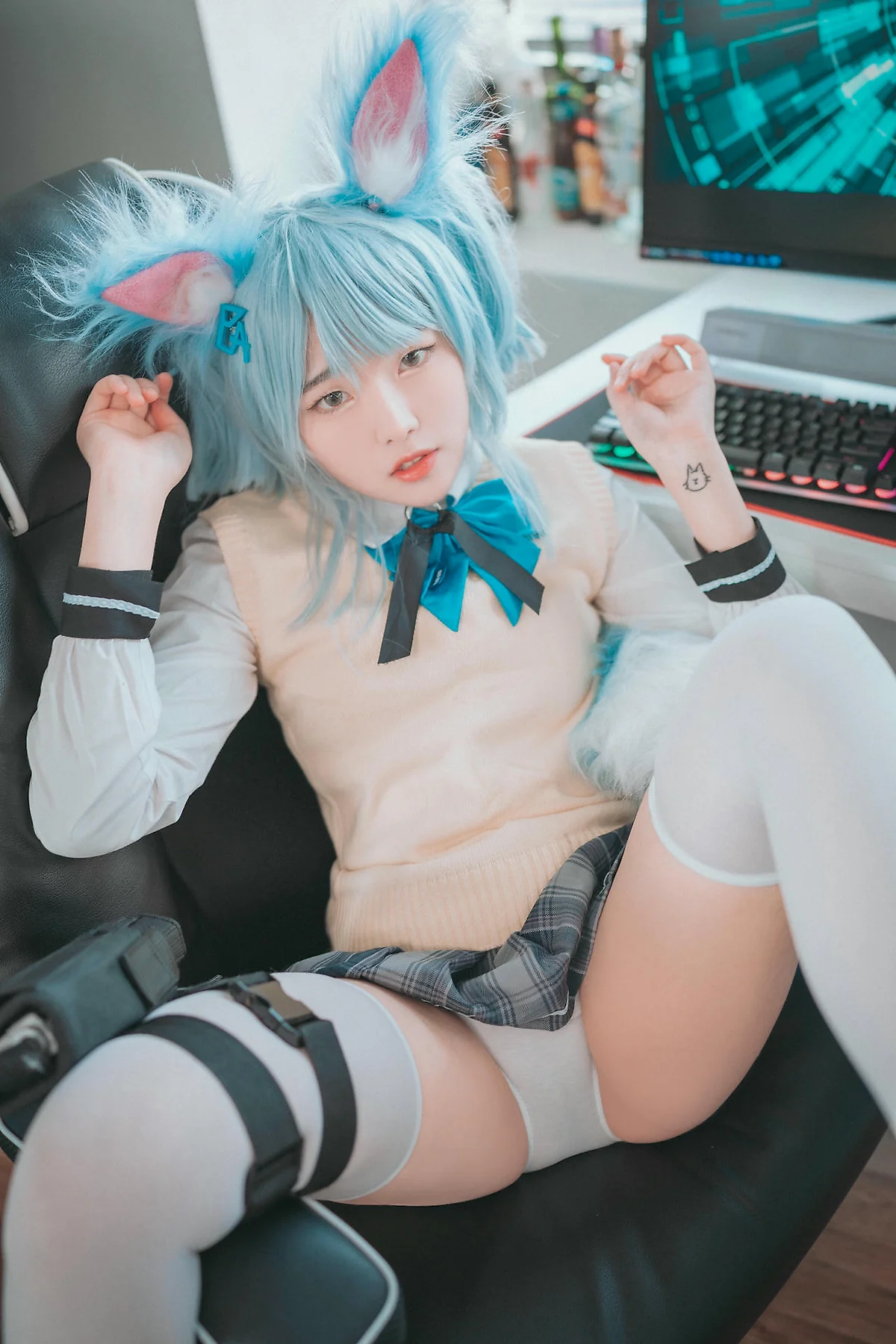 DJAWA No.076 Sonson电动少女翘臀 - 1