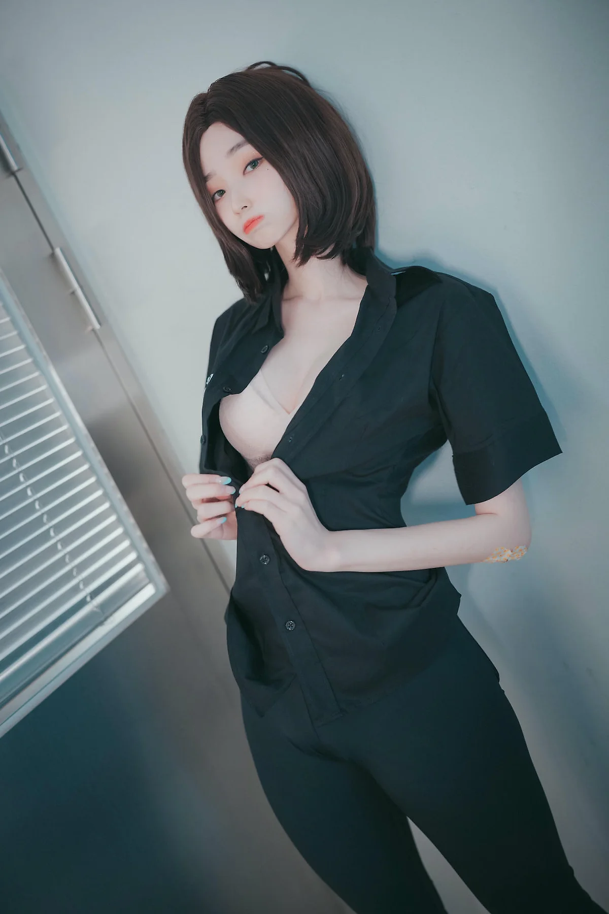 DJAWA No.080 Bambi制服短发气质美女 - 7