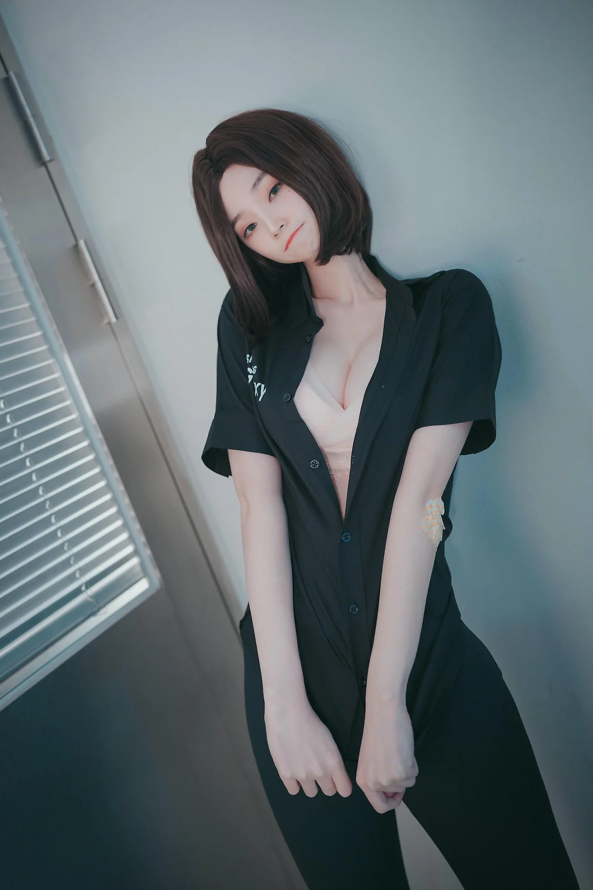 DJAWA No.080 Bambi制服短发气质美女 - 9