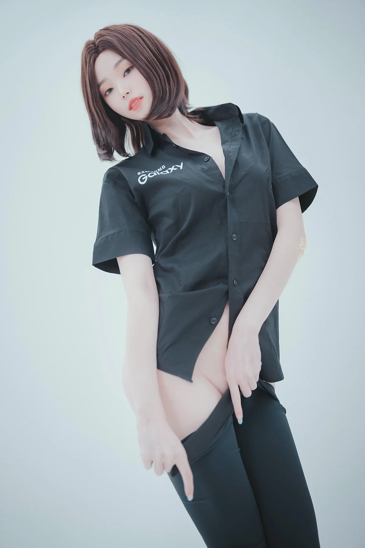 DJAWA No.080 Bambi制服短发气质美女 - 2