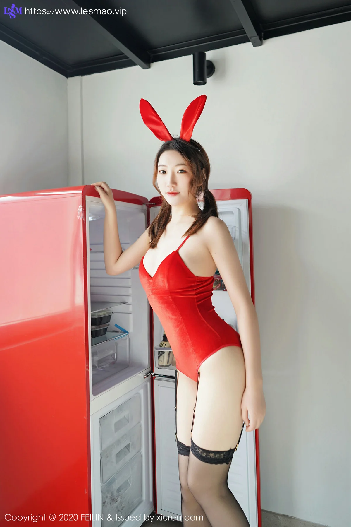 FeiLin 嗲囡囡 Vol.226 肤白貌美78P A.小熊猫第二套兔女郎 - 1