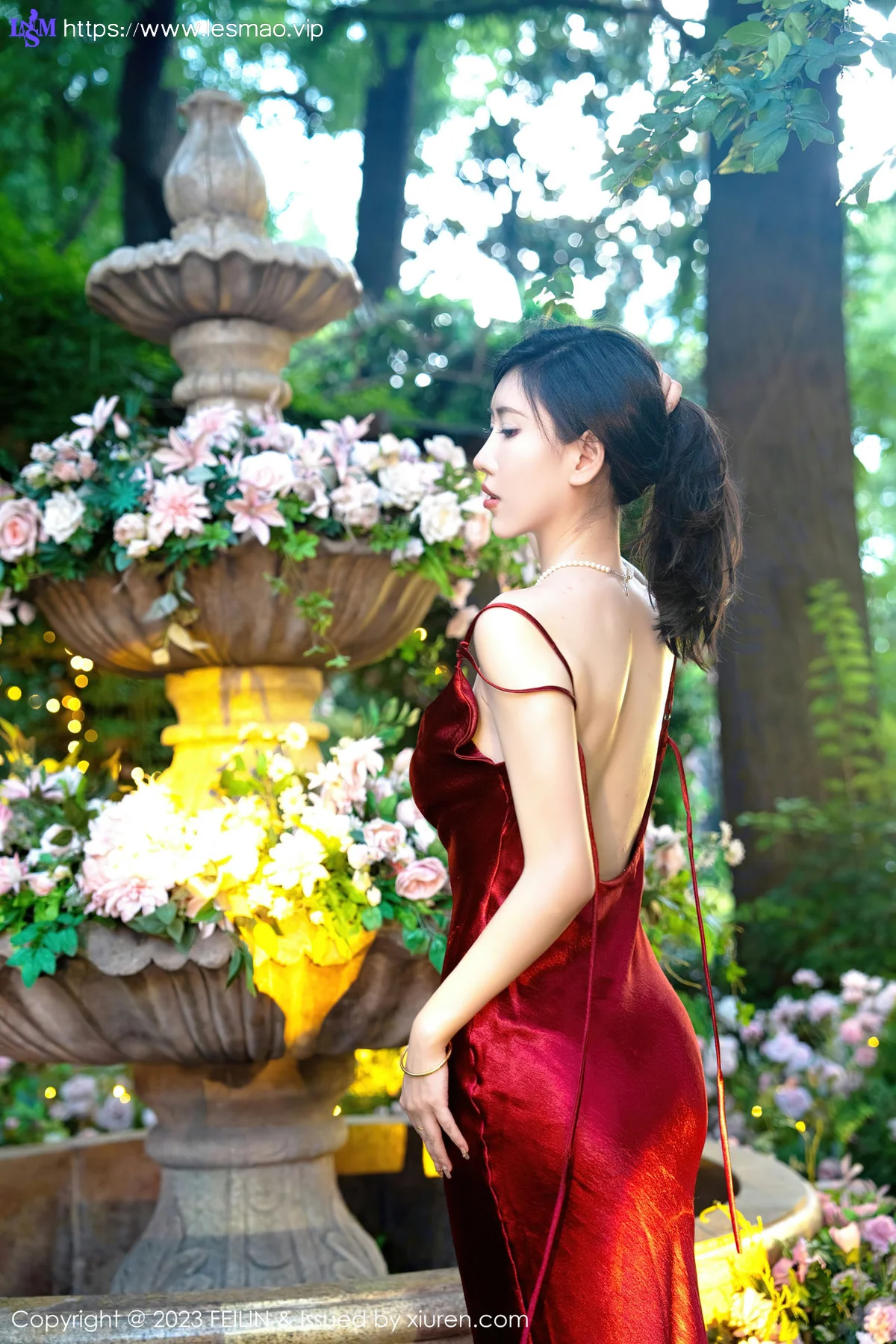 FeiLin 嗲囡囡 Vol.467  章芃芃 吊带长裙性感写真2 - 7