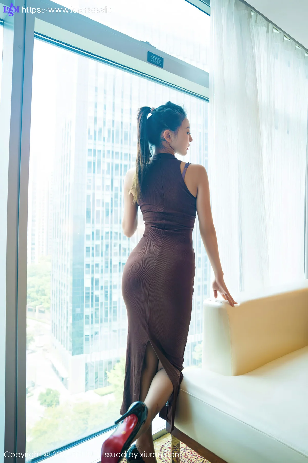 FeiLin 嗲囡囡 Vol.471  冯木木LRIS 诱人灰丝性感写真 - 2