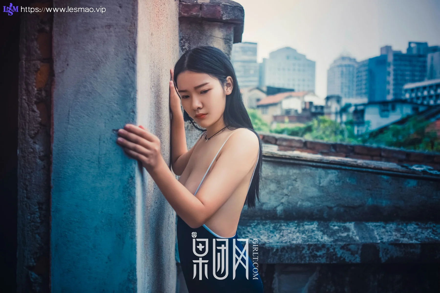GIRLT 果团网 No.089 老房子的连体衣美女_独眼大脸猫 - 7