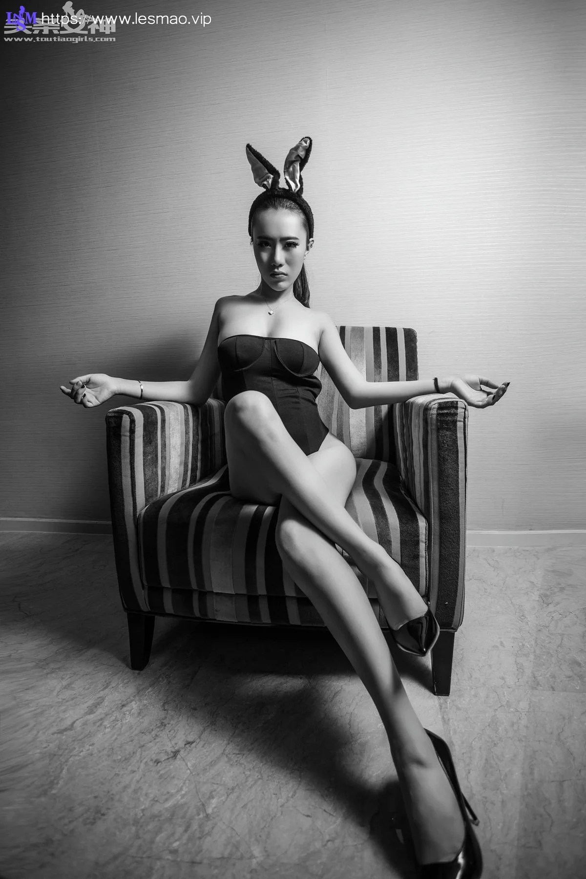 Goddes 头条女神 No.071 Modo 暗黑系巨乳小黑兔绮儿 - 1