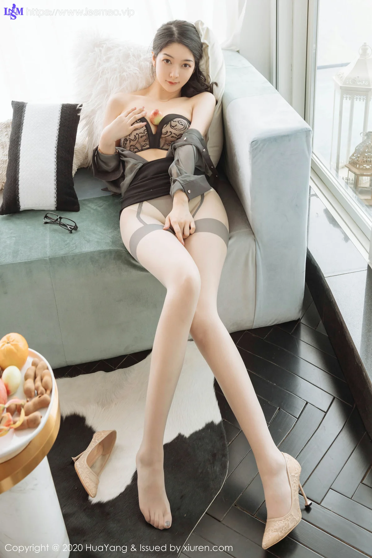 HuaYang 花漾show Vol.244 眼镜OL Angela小热巴 肉丝吊袜 - 6