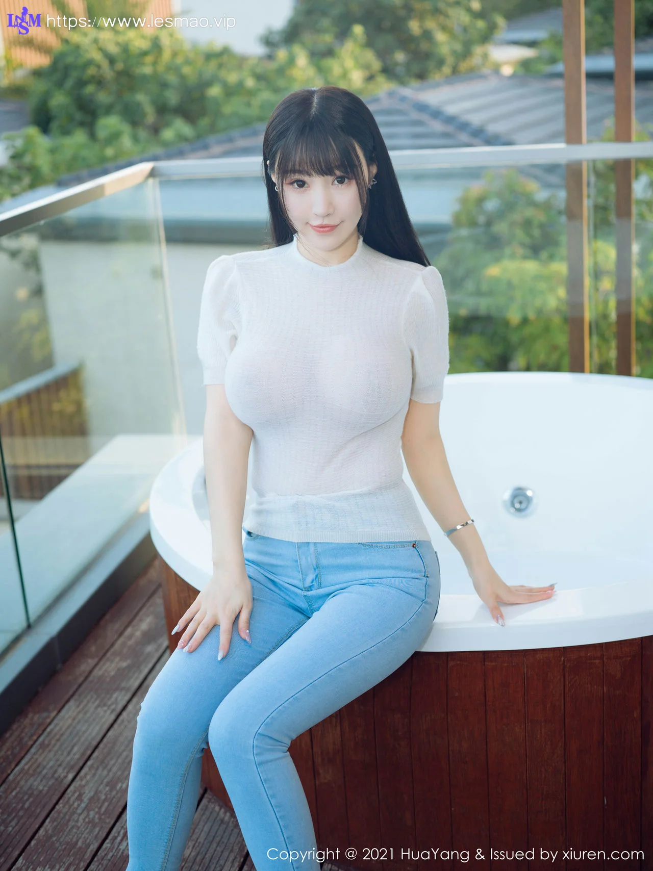 HuaYang 花漾show Vol.380 轻透上衣 朱可儿Flower 三亚旅拍写真 - 10