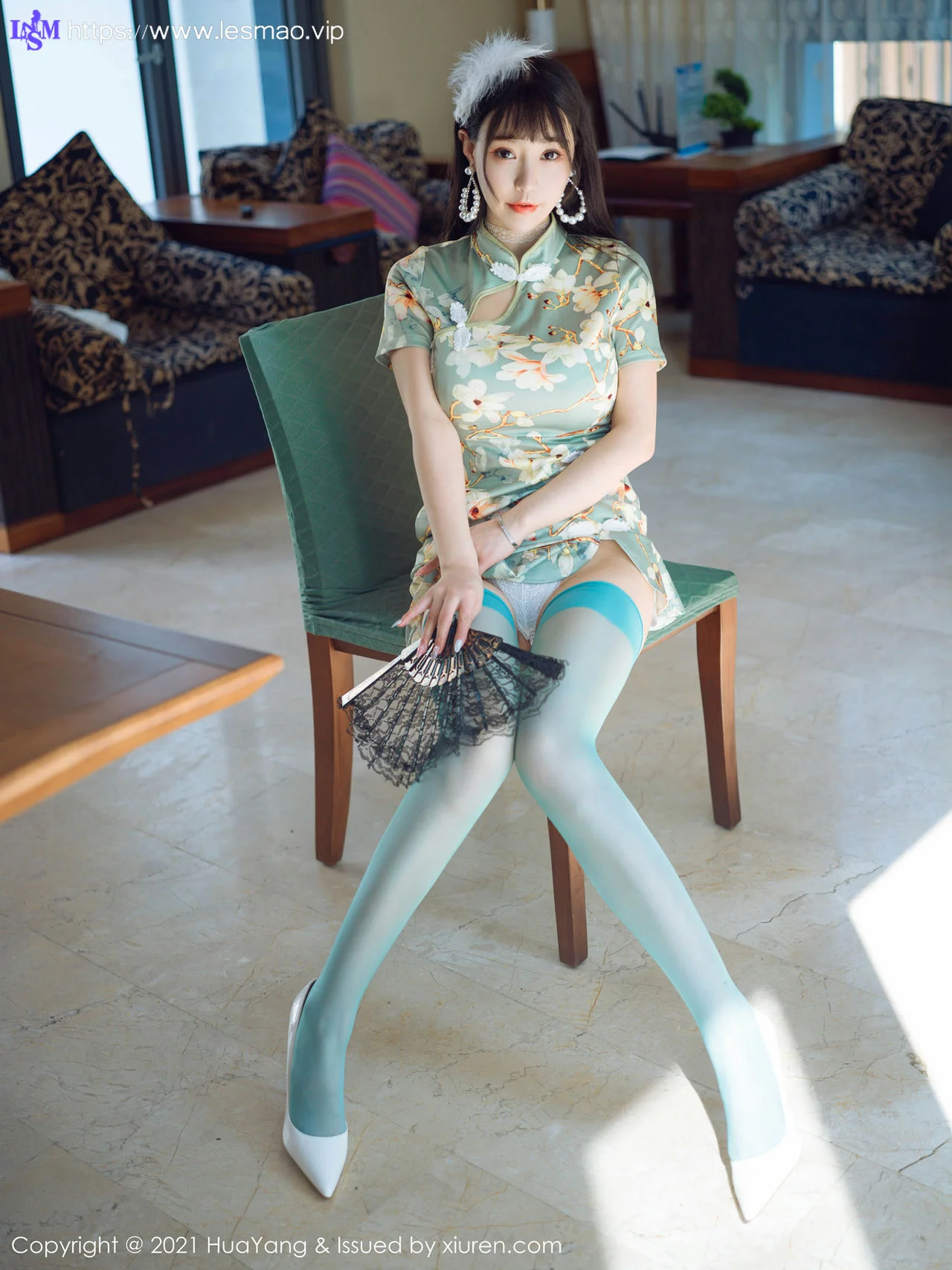 HuaYang 花漾show Vol.390 青瓷色旗袍 朱可儿Flower 三亚旅拍写真 - 6