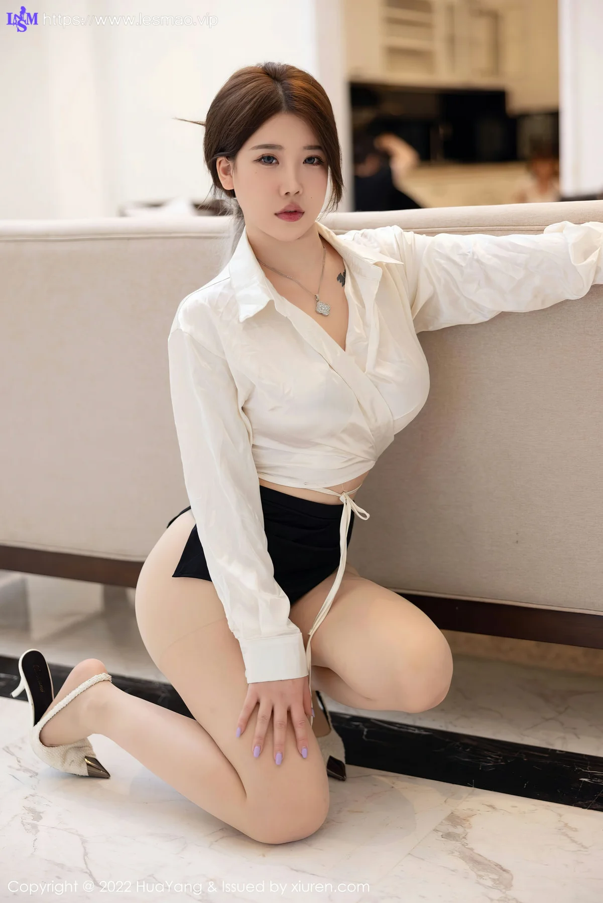 HuaYang 花漾show Vol.516 小海臀Rena 黑色短裙西双版纳旅拍22 - 6