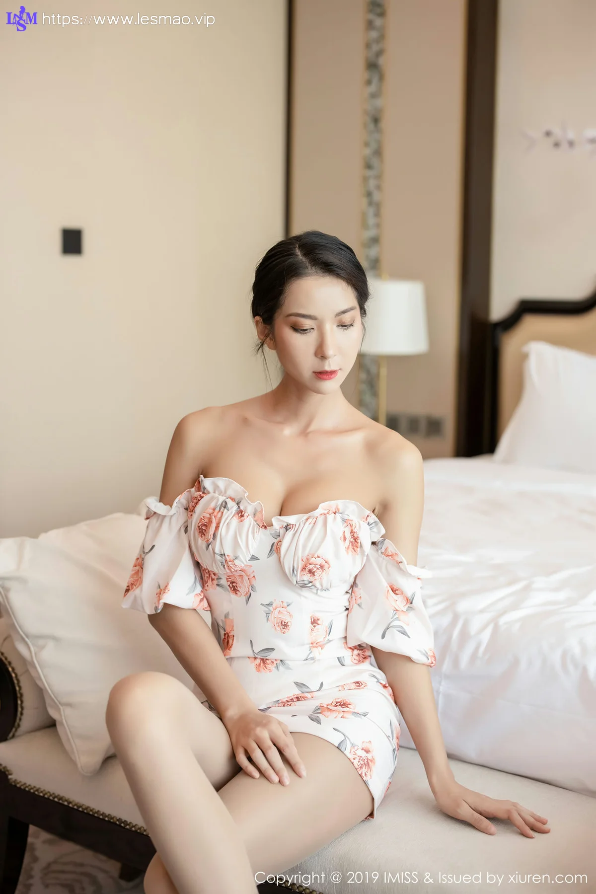 IMiss 爱蜜社 Vol.416 Carry 丝袜美腿写真 - 10