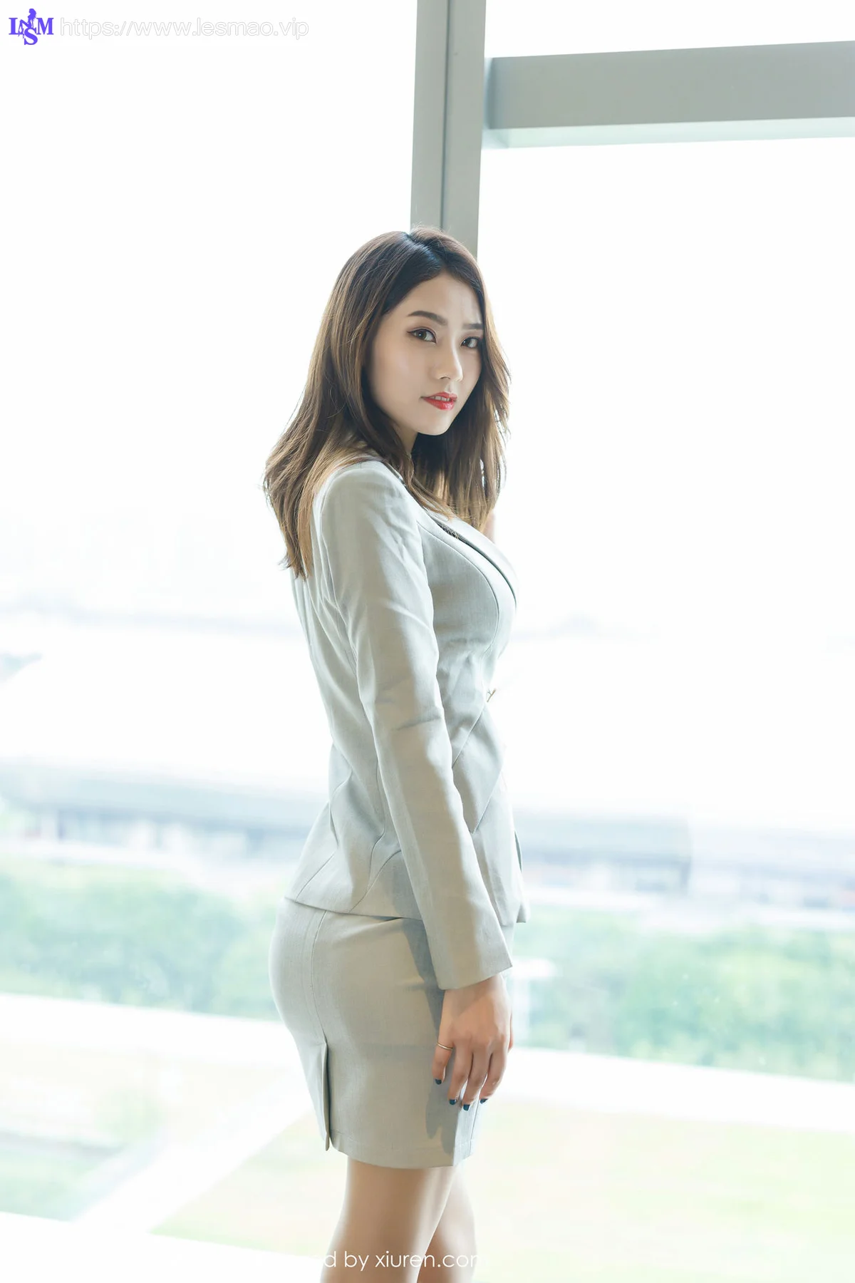 IMiss 爱蜜社 Vol.466 制服美腿写真 方子萱 性感丝袜美腿... - 8