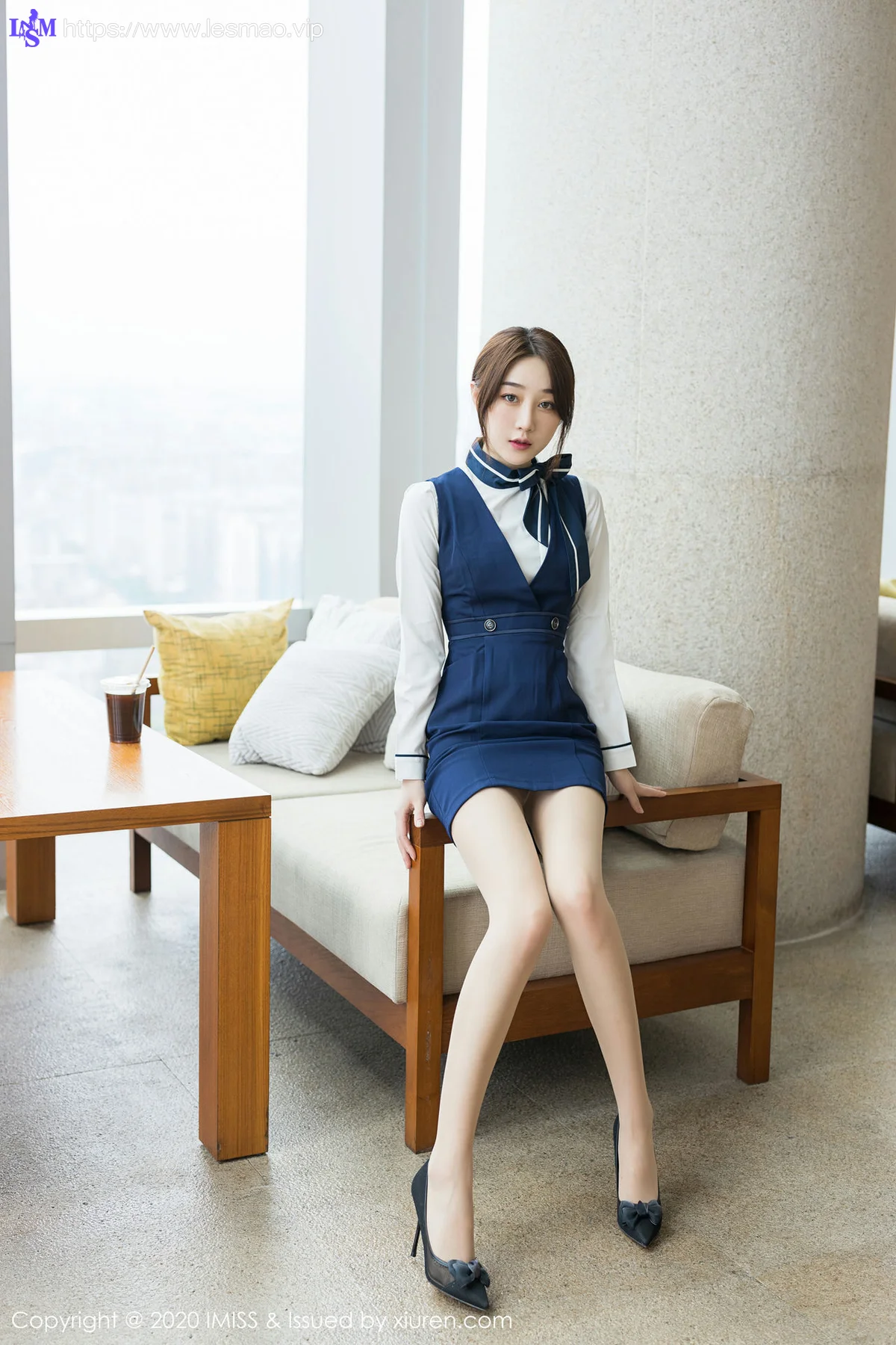 IMiss 爱蜜社 Vol.468 丝袜美腿 九月生__ 职业制服写真 - 9