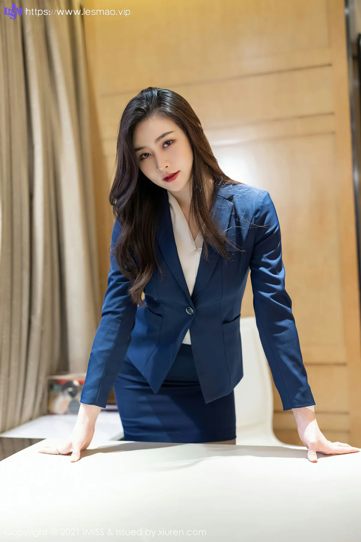 IMiss 爱蜜社 Vol.549 典雅职业装 Vanessa - 9