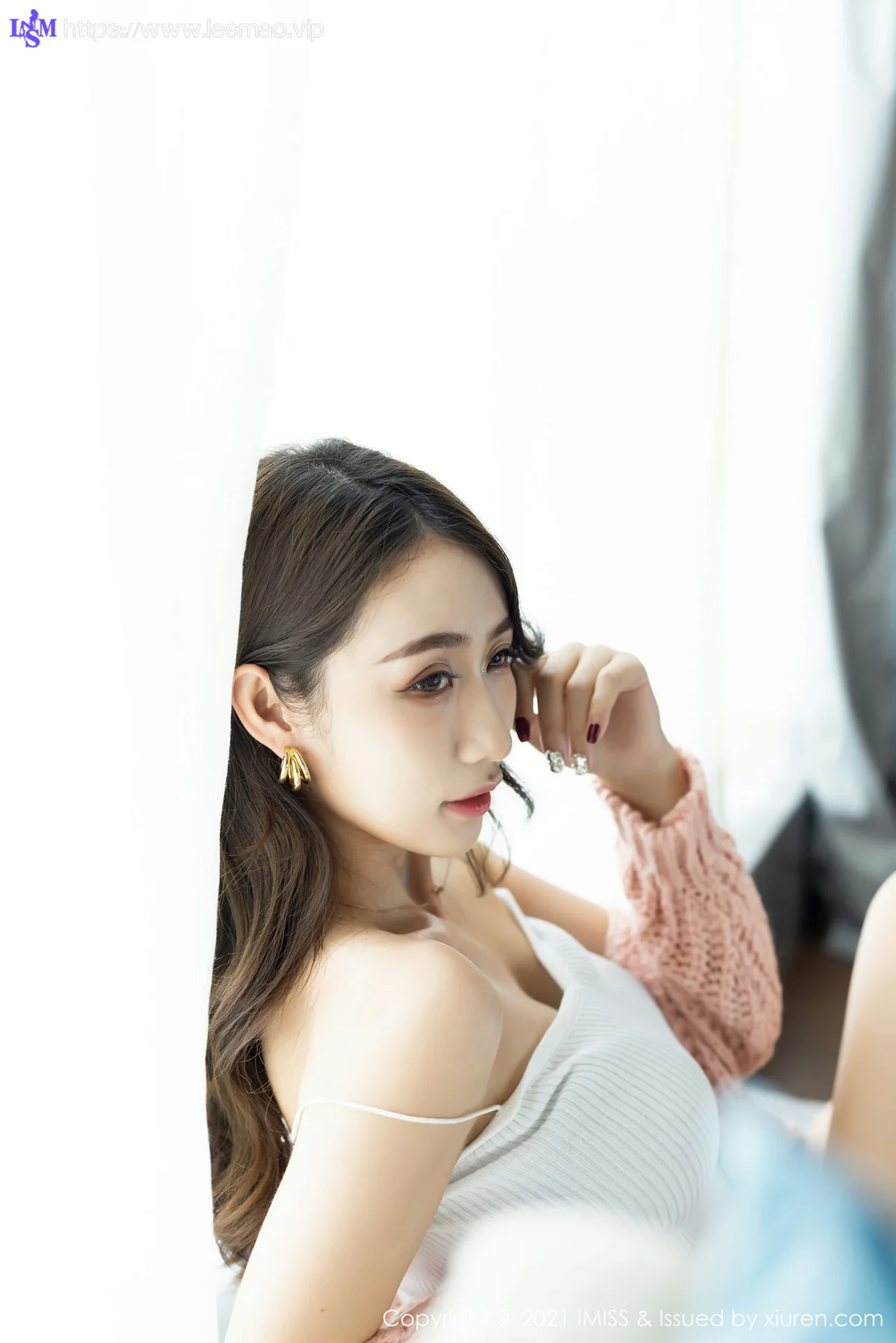 IMiss 爱蜜社 Vol.561 草莓内衣 萌白酱 朦胧丝袜性感写真 - 6