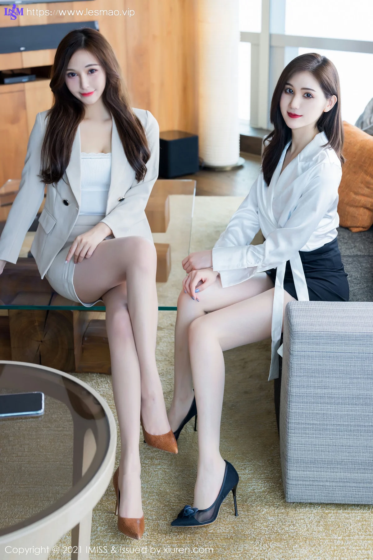 IMiss 爱蜜社 Vol.570 模特合集写真 Lavinia肉肉和SISY思 - 9