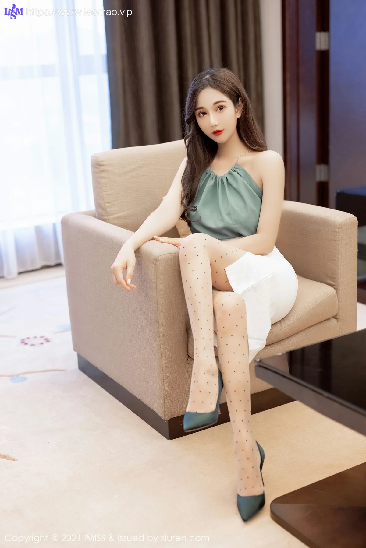 IMiss 爱蜜社 Vol.590 丝袜内衣 Lavinia肉肉 性感写真 - 9