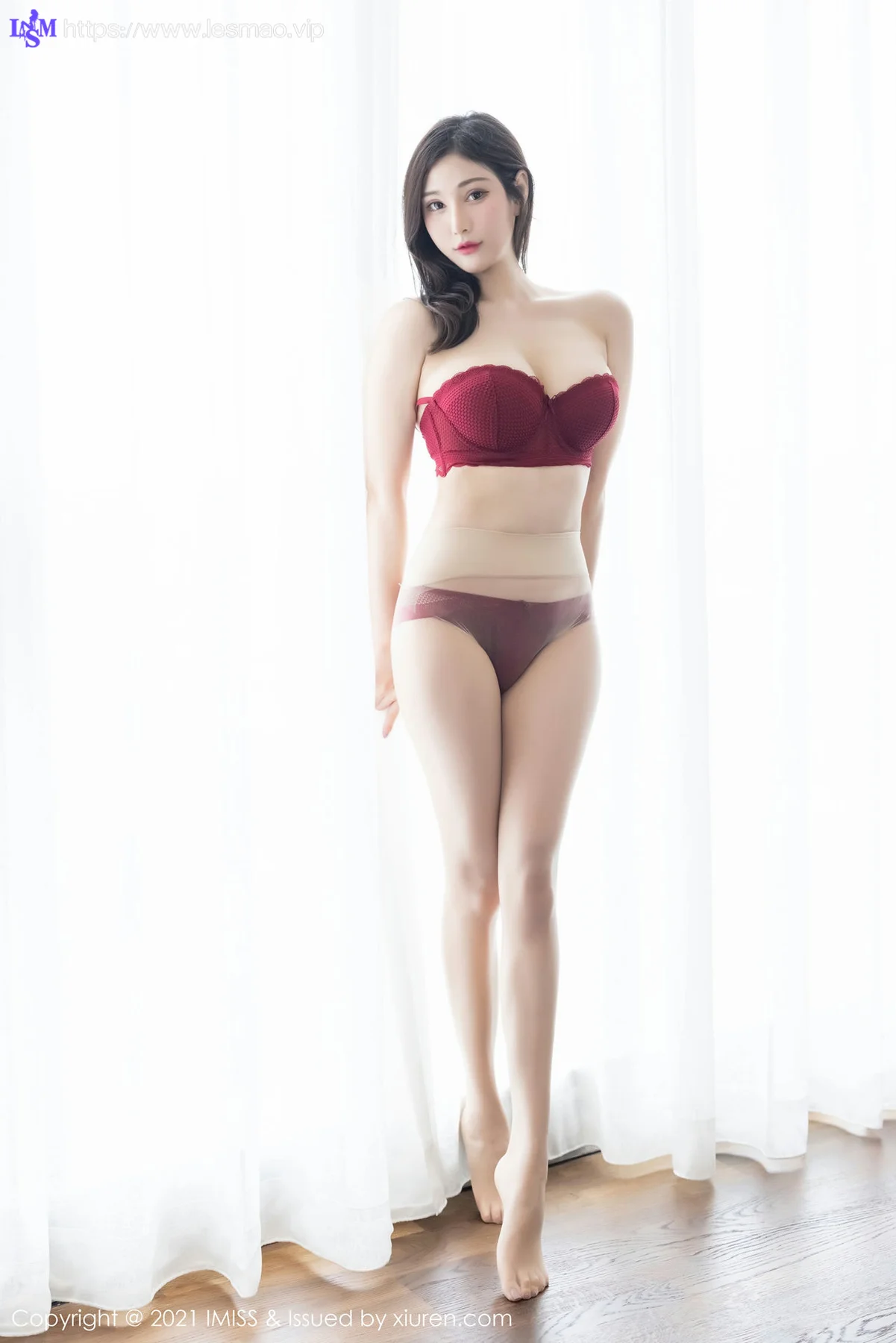 IMiss 爱蜜社 Vol.606 气质女神 Lavinia肉肉 性感写真3 - 9