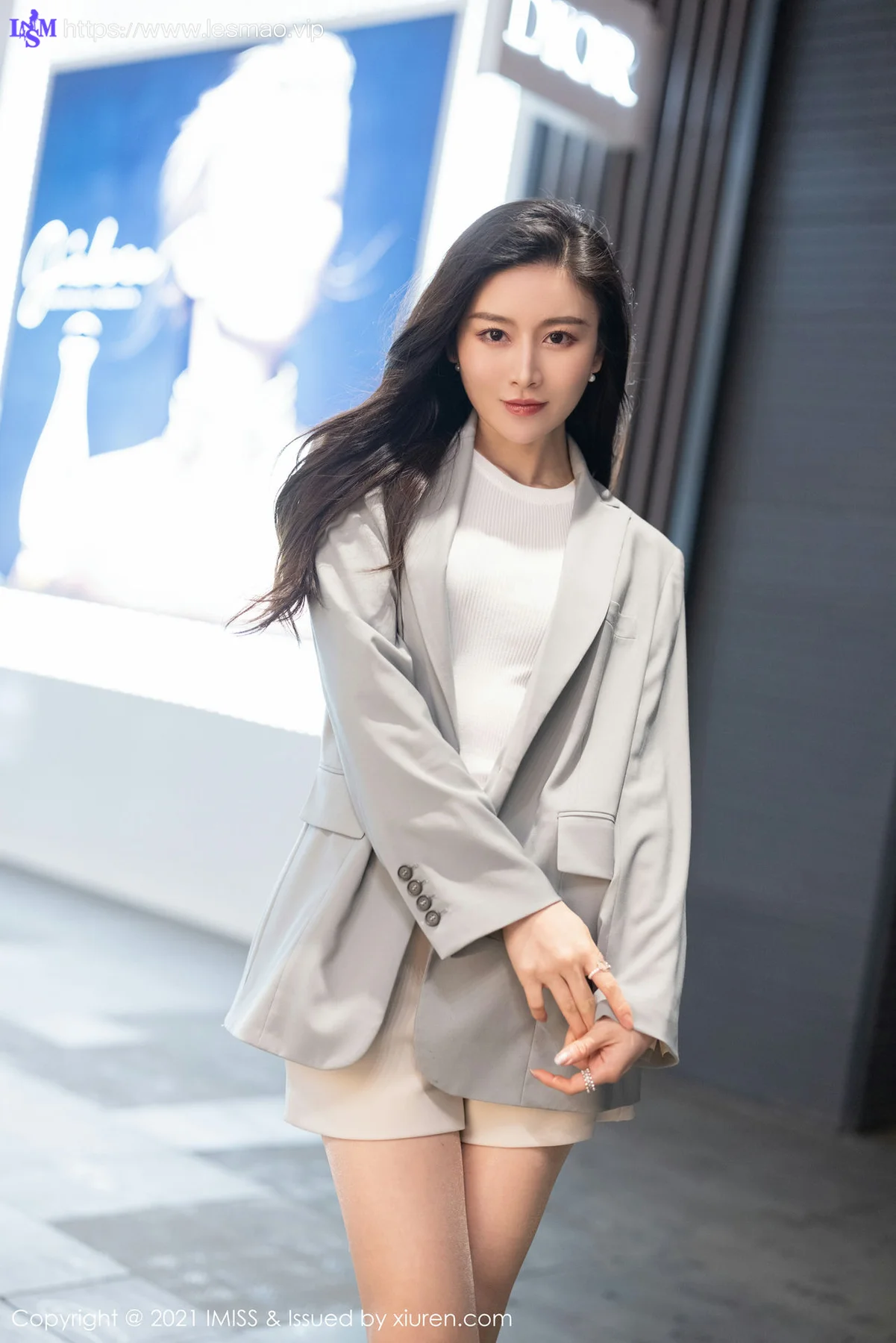IMiss 爱蜜社 Vol.610  朦胧美腿 Vanessa 气质美女3 - 2
