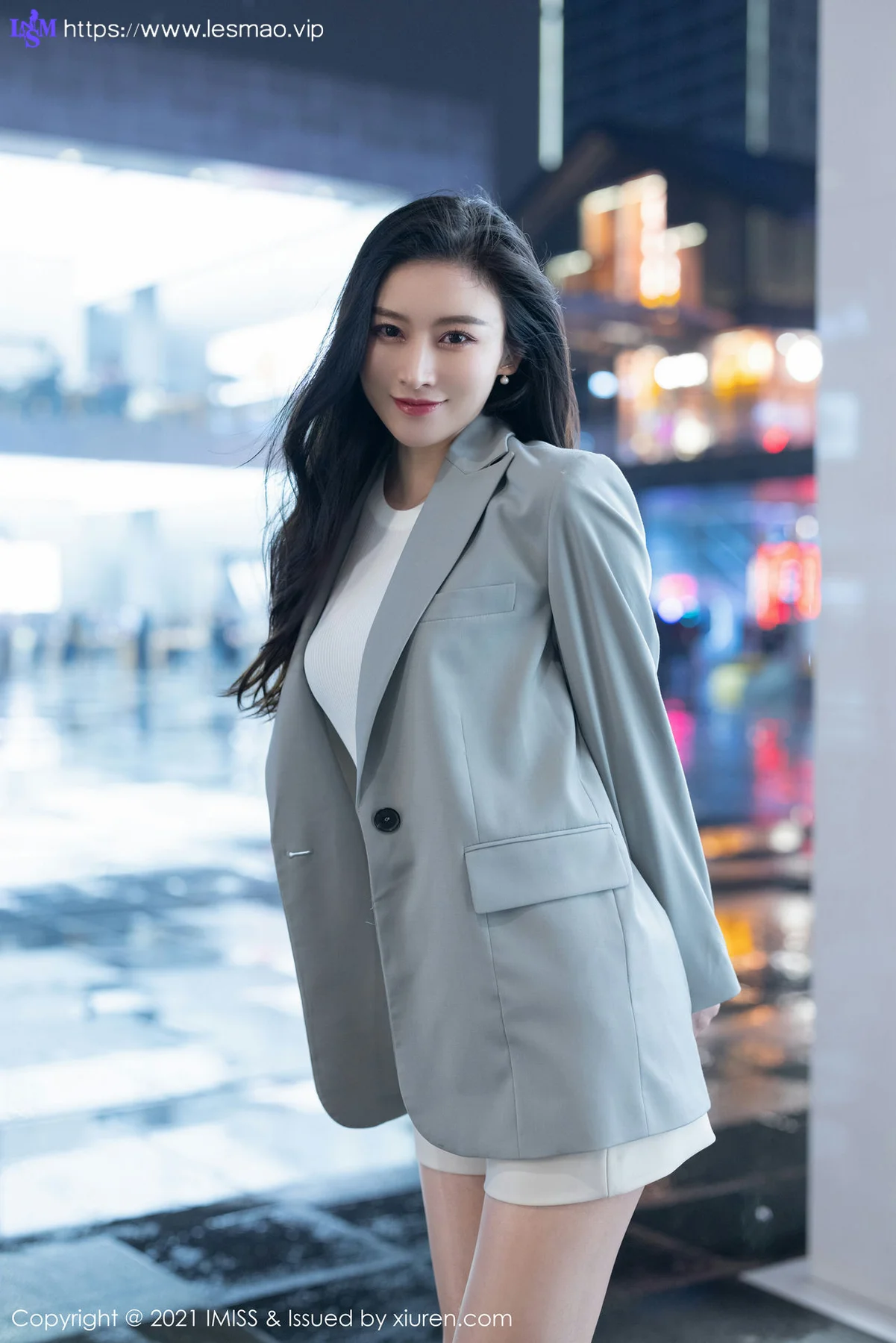 IMiss 爱蜜社 Vol.610  朦胧美腿 Vanessa 气质美女3 - 7