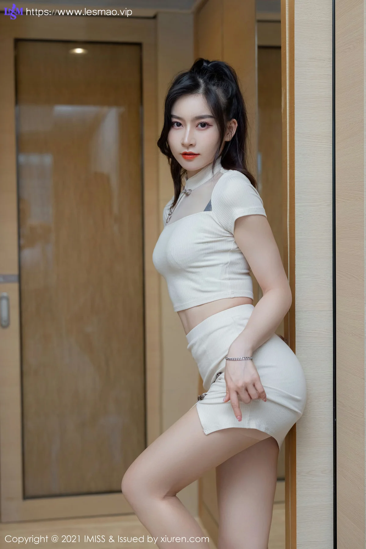 IMiss 爱蜜社 Vol.634 丝袜美足 Vanessa 气质美女3 - 3