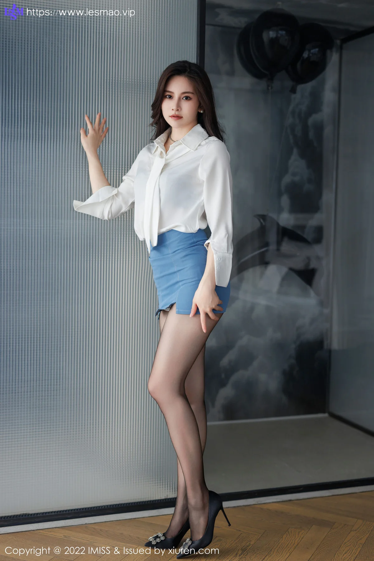 IMiss 爱蜜社 Vol.700 Vanessa 黑色蕾丝内衣性感写真 - 2