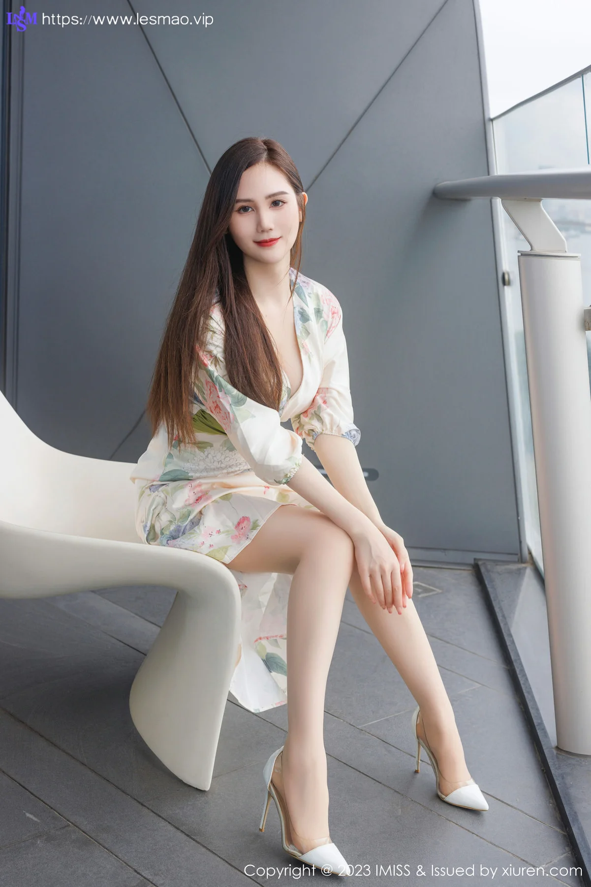 IMiss 爱蜜社 Vol.745 SISY思 诱人原色丝袜性感写真 - 4