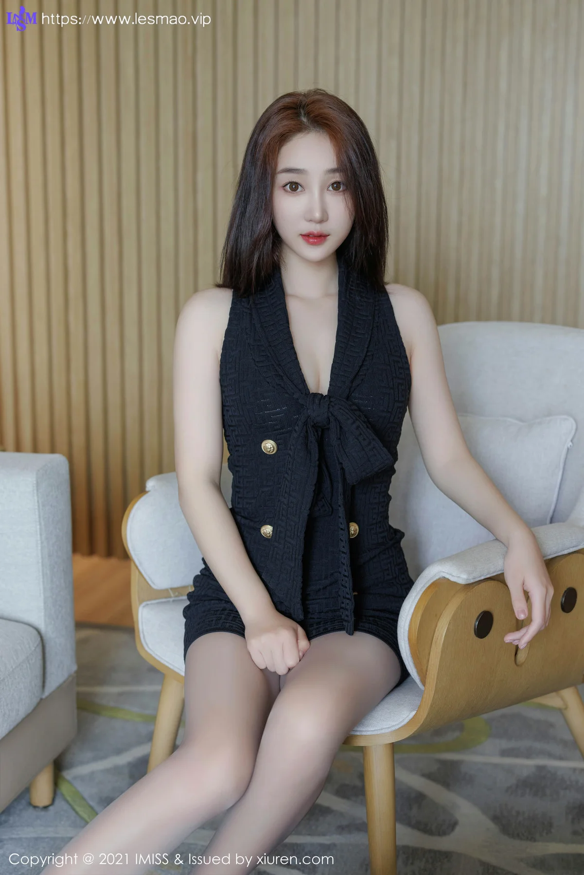 IMiss 爱蜜社 Vol.751 九月生__ 诱人灰丝性感写真 - 4
