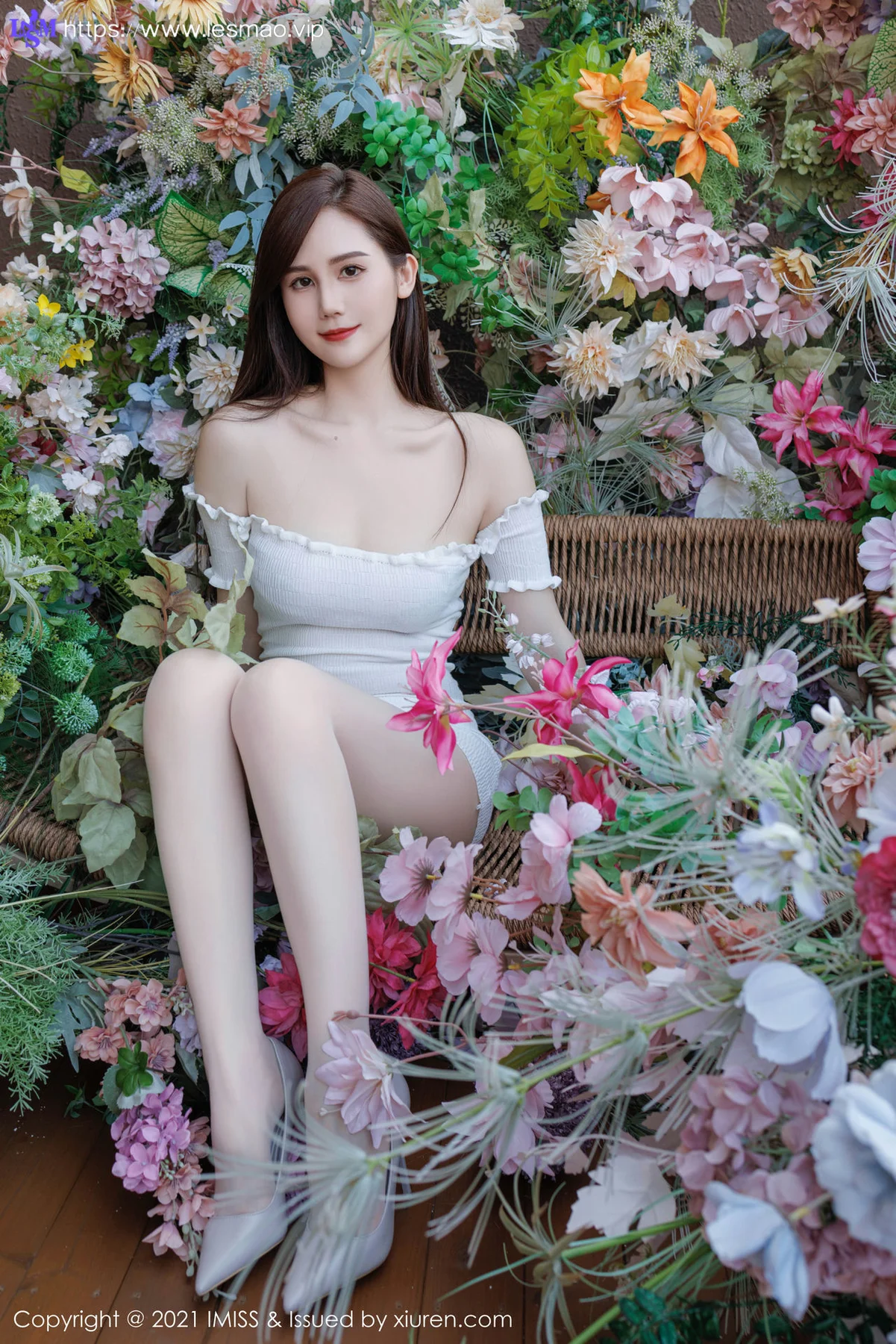 IMiss 爱蜜社 Vol.761 SISY思 紫色蕾丝内衣性感写真 - 9