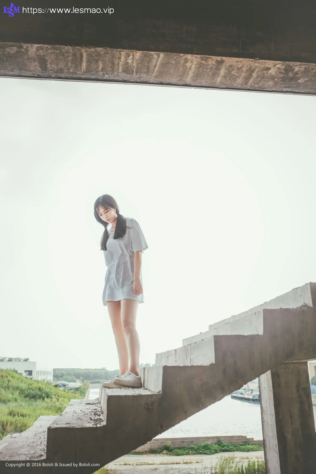 Kimoe 激萌文化 Vol.020 Modo 超凶的诺废墟中的清新少女 - 3