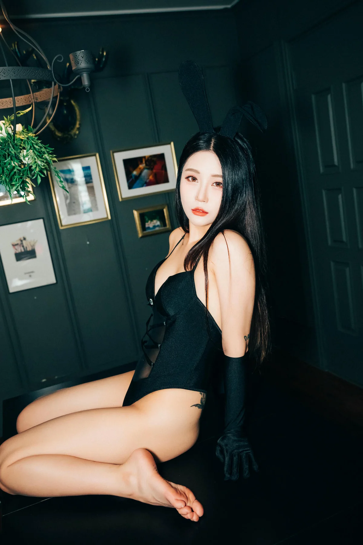 Loozy  No.002 Loozy Bomi爆乳短裙玉足 - 5