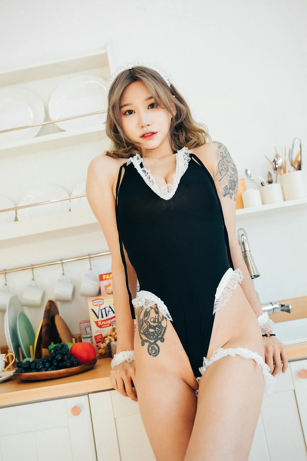 Loozy No.011 Taeri白色连体衣 - 5