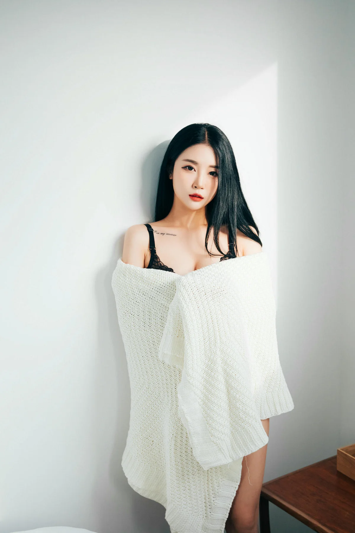 Loozy No.021 Bomi黑色内衣香肩私房 - 4
