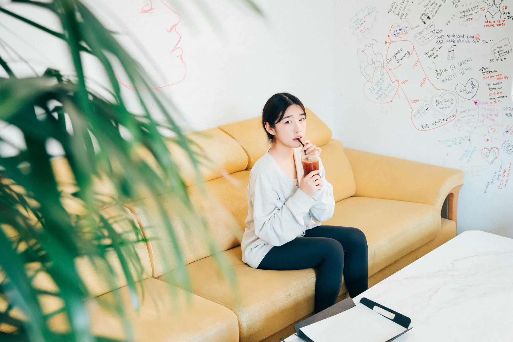 Loozy No.025 Sonson车内写真美女 - 1