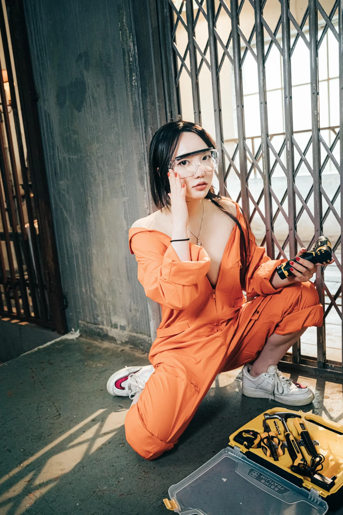 Loozy No.026 孫樂樂维修美女写真 - 1