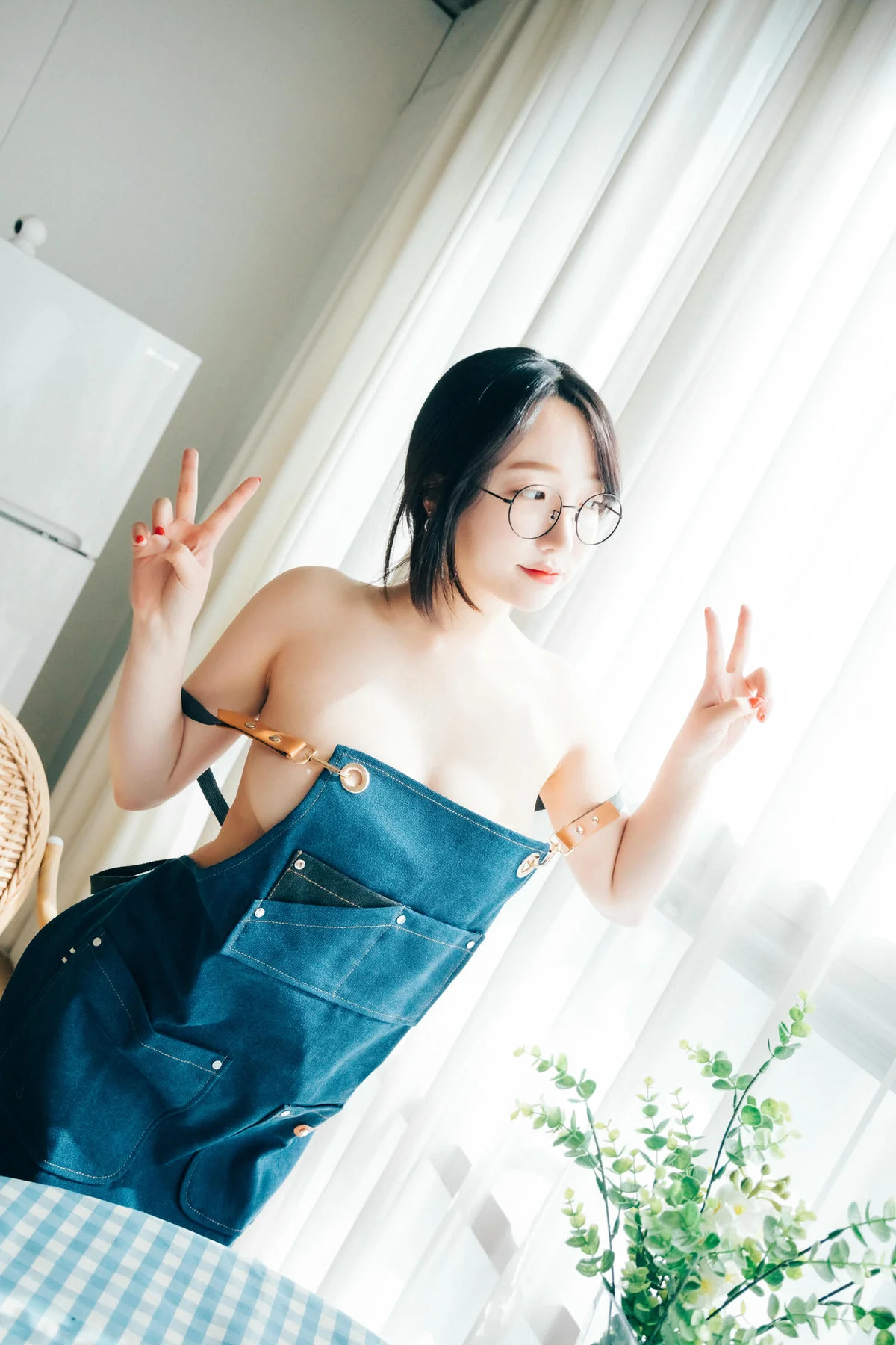 Loozy No.037 Son Ye-Eun女仆制服套图 - 2