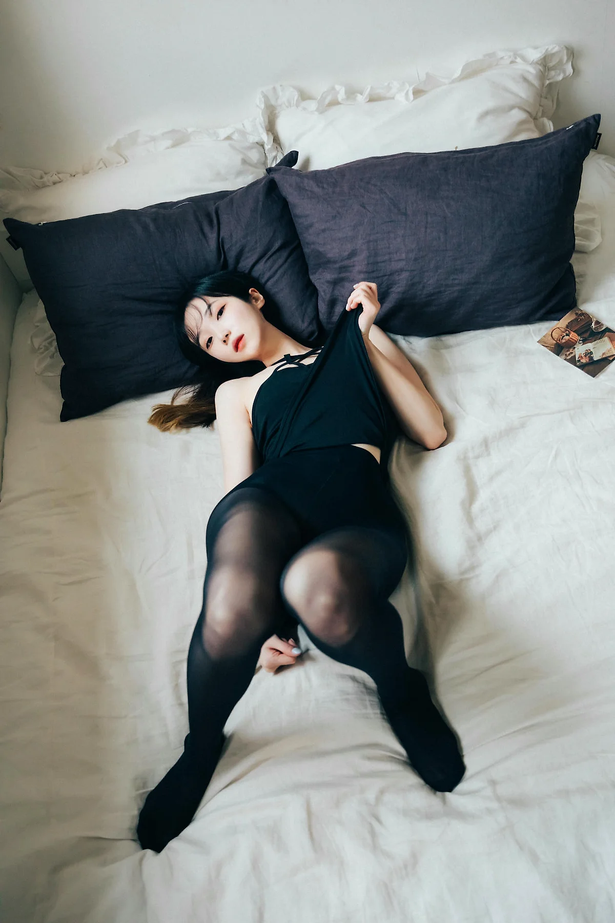 Loozy No.039 Bomi亮色连体衣写真 - 2